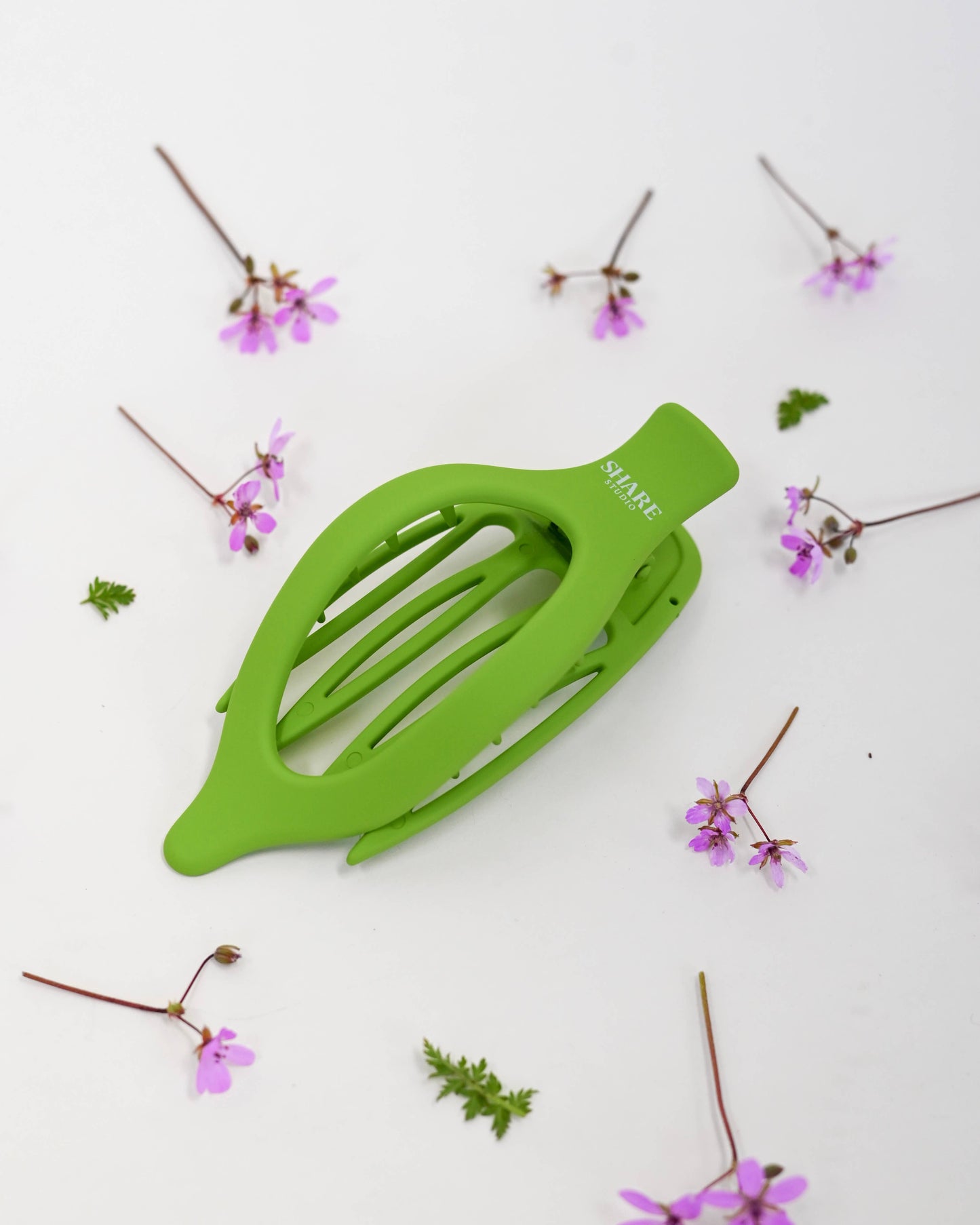 Green Matte Wide Lay Fat Clip