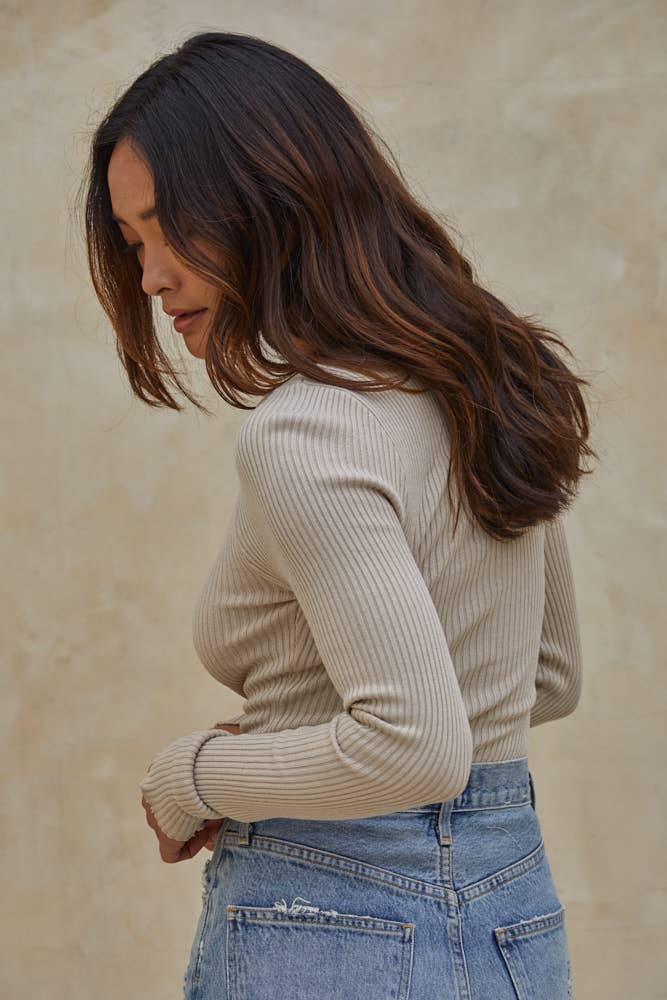 THE ARIANNA TOP: Taupe