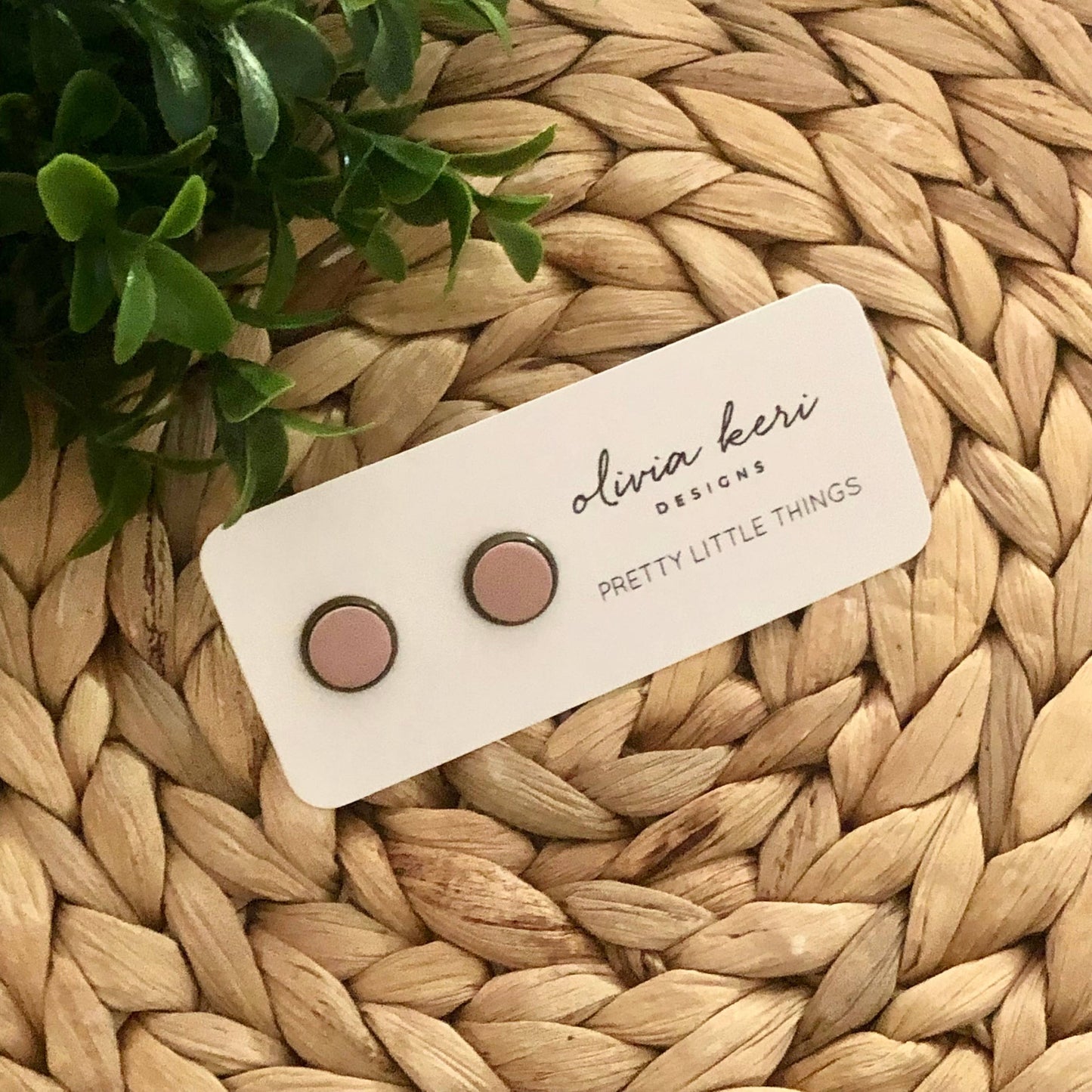 Pretty Little Things Studs - Dusty Pink: Antique Bronze Setting