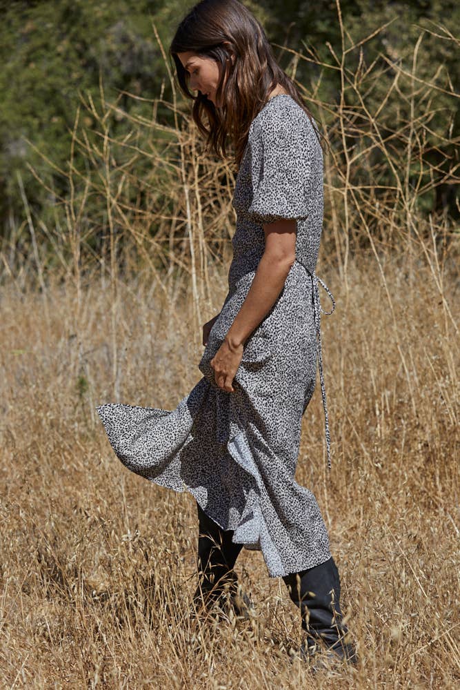 Casual V-Neck Maxi Dress: Charcoal