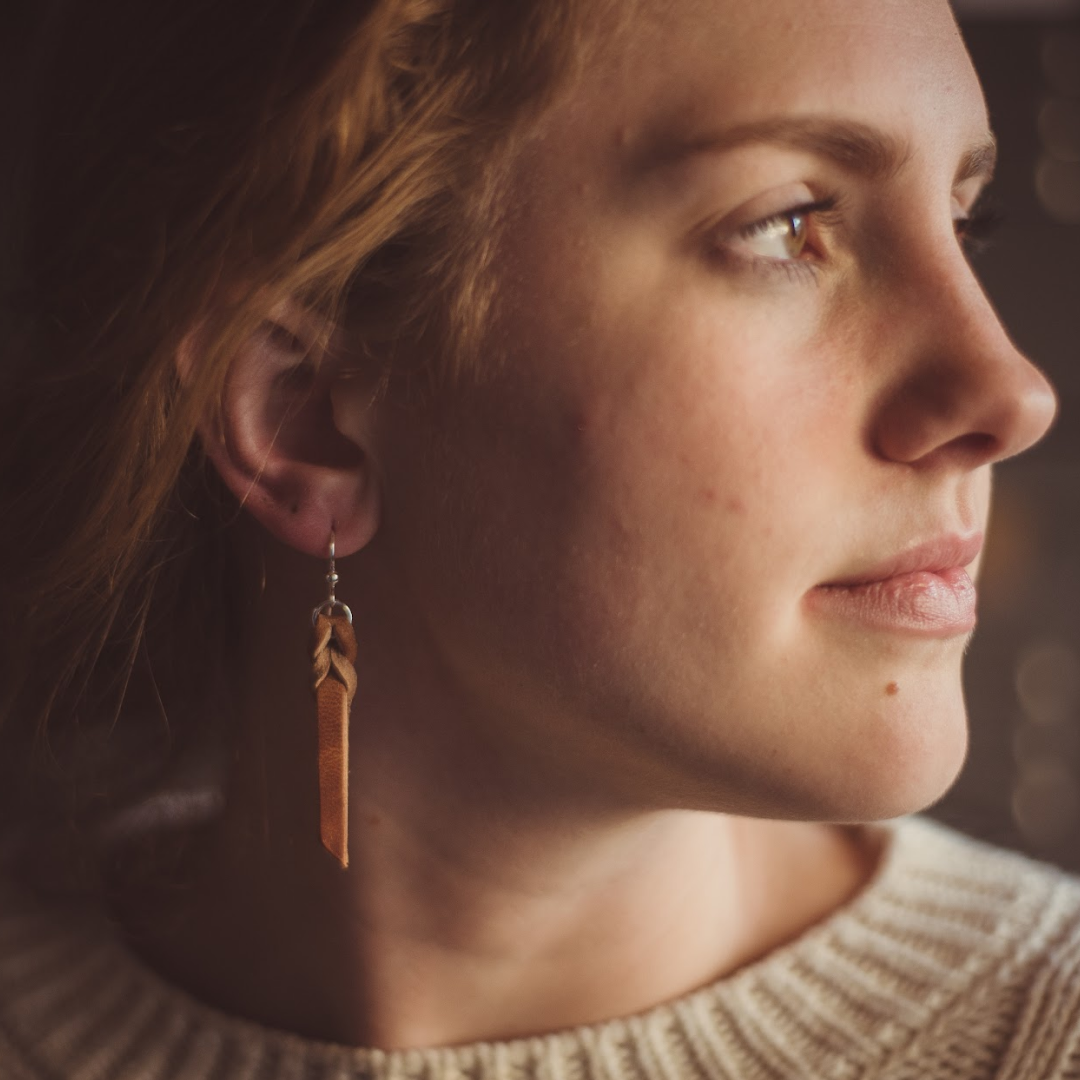 Braided Earrings: Natural