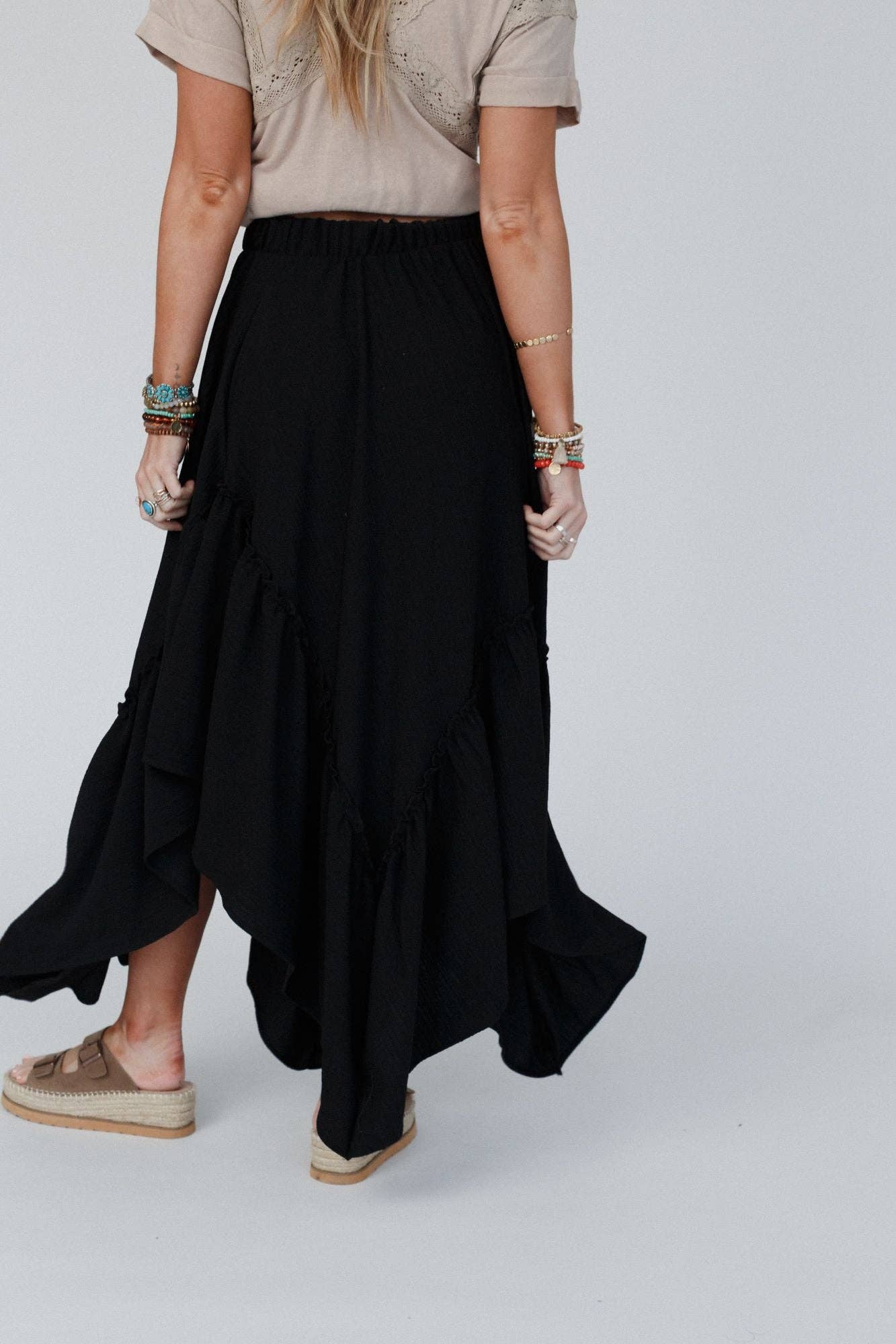 Swing Of Things Pocketed Midi Skirt - Black